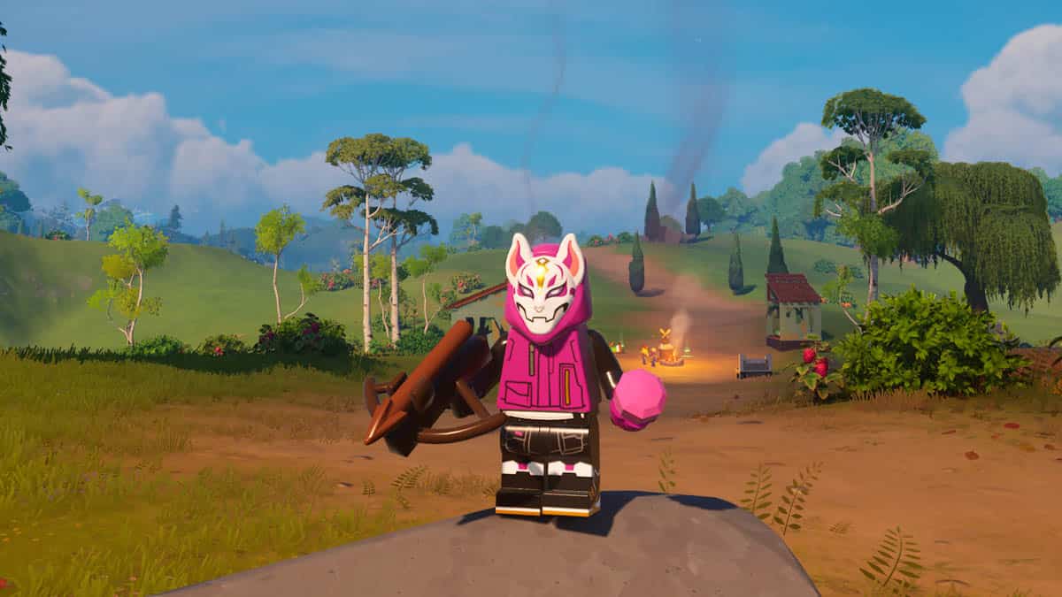 LEGO Fortnite: Hit and deal damage with Recurve Crossbow in Survival World