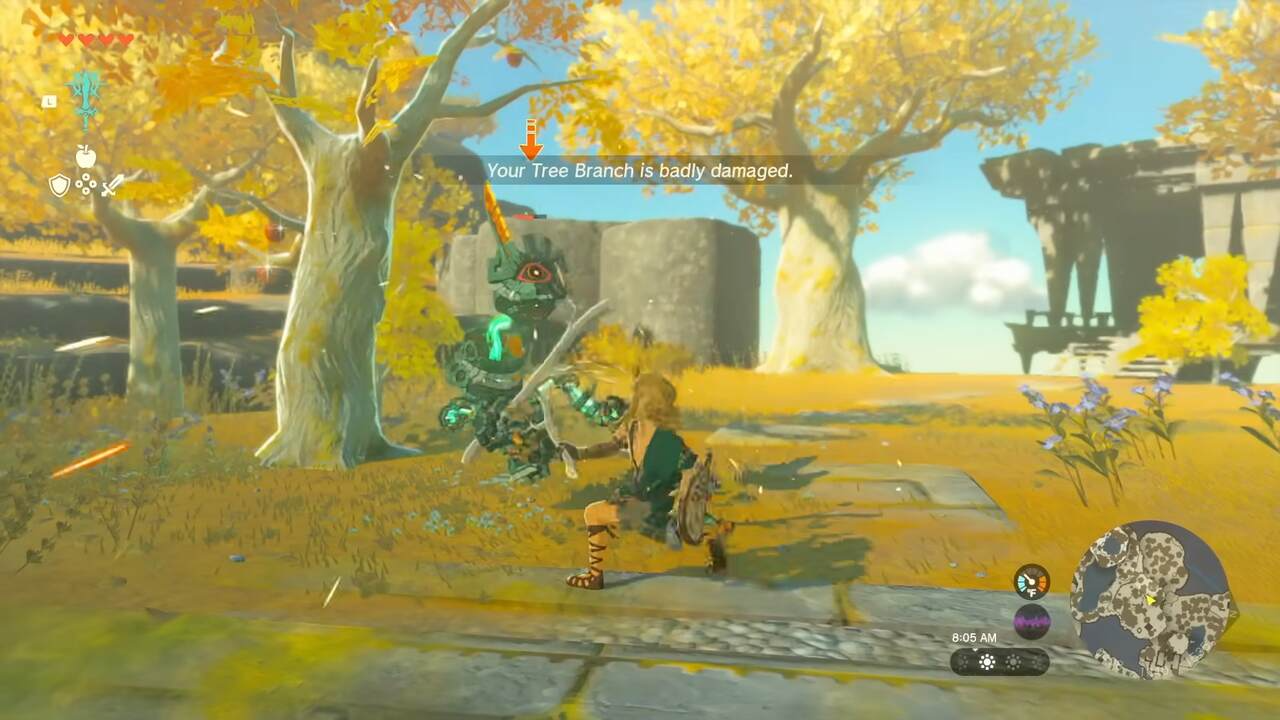 Tears of the Kingdom weapon durability: Link fighting a construct. A message says "Your Tree Branch is badly damaged."