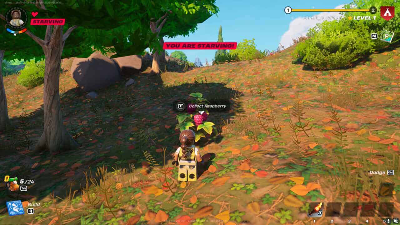 LEGO Fortnite you are hungry: Collecting a Raspberry from a bush