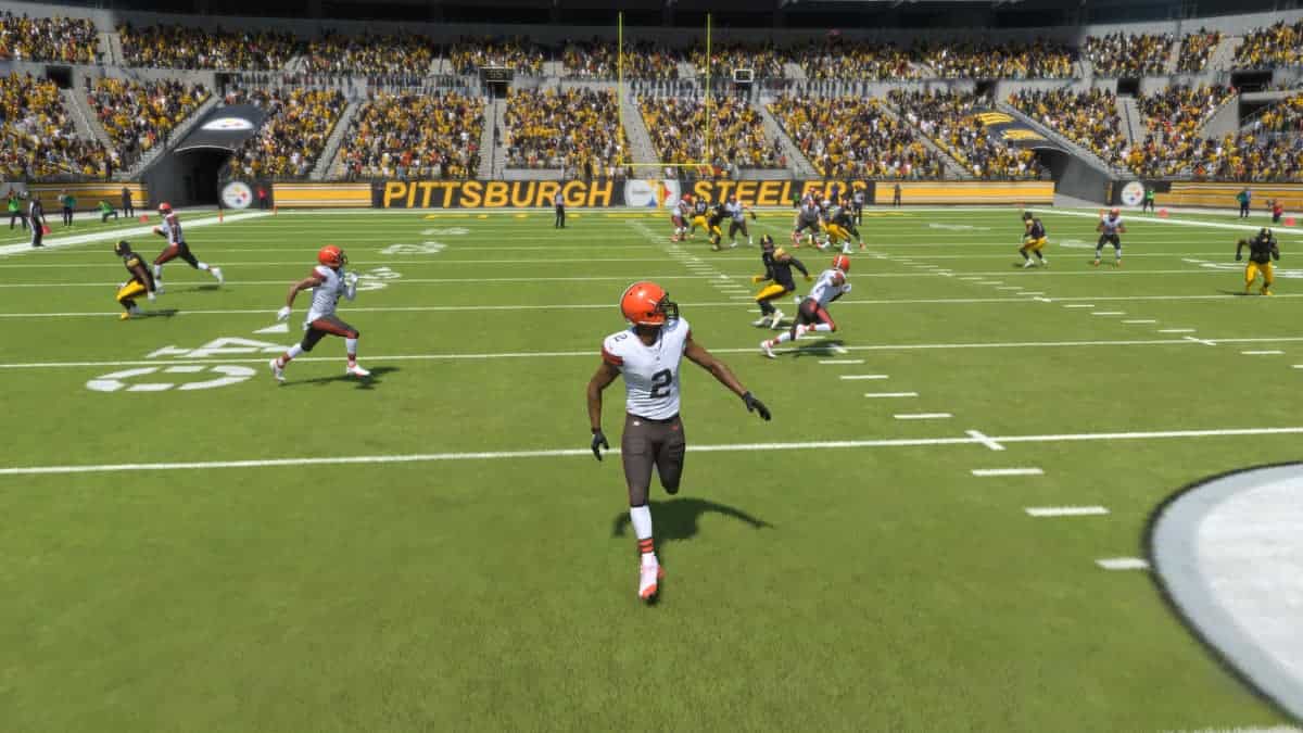 Cleveland Browns NFL team faces off against the Cleveland Browns in an intense Madden 24 TOTW 16 showdown.