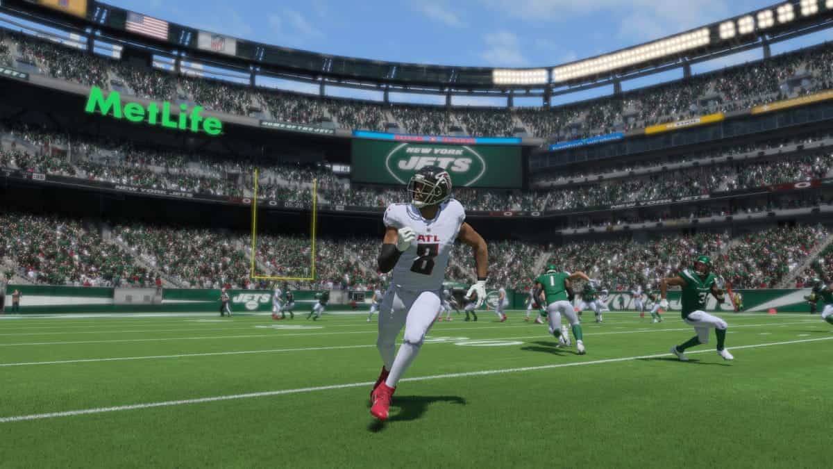Madden 24 best young players to sign and trade in franchise mode